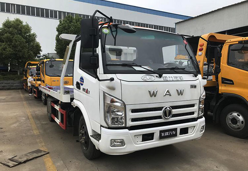 CLW5040TQZF6 國(guó)六奧馳A3一拖二3噸藍(lán)牌清障車